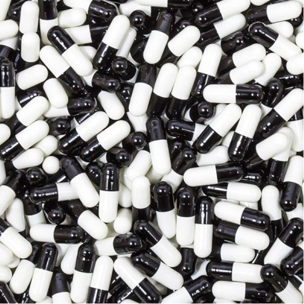 Black / White Gelatin Capsules Size 00, Qty. 2500 in resealable pouch