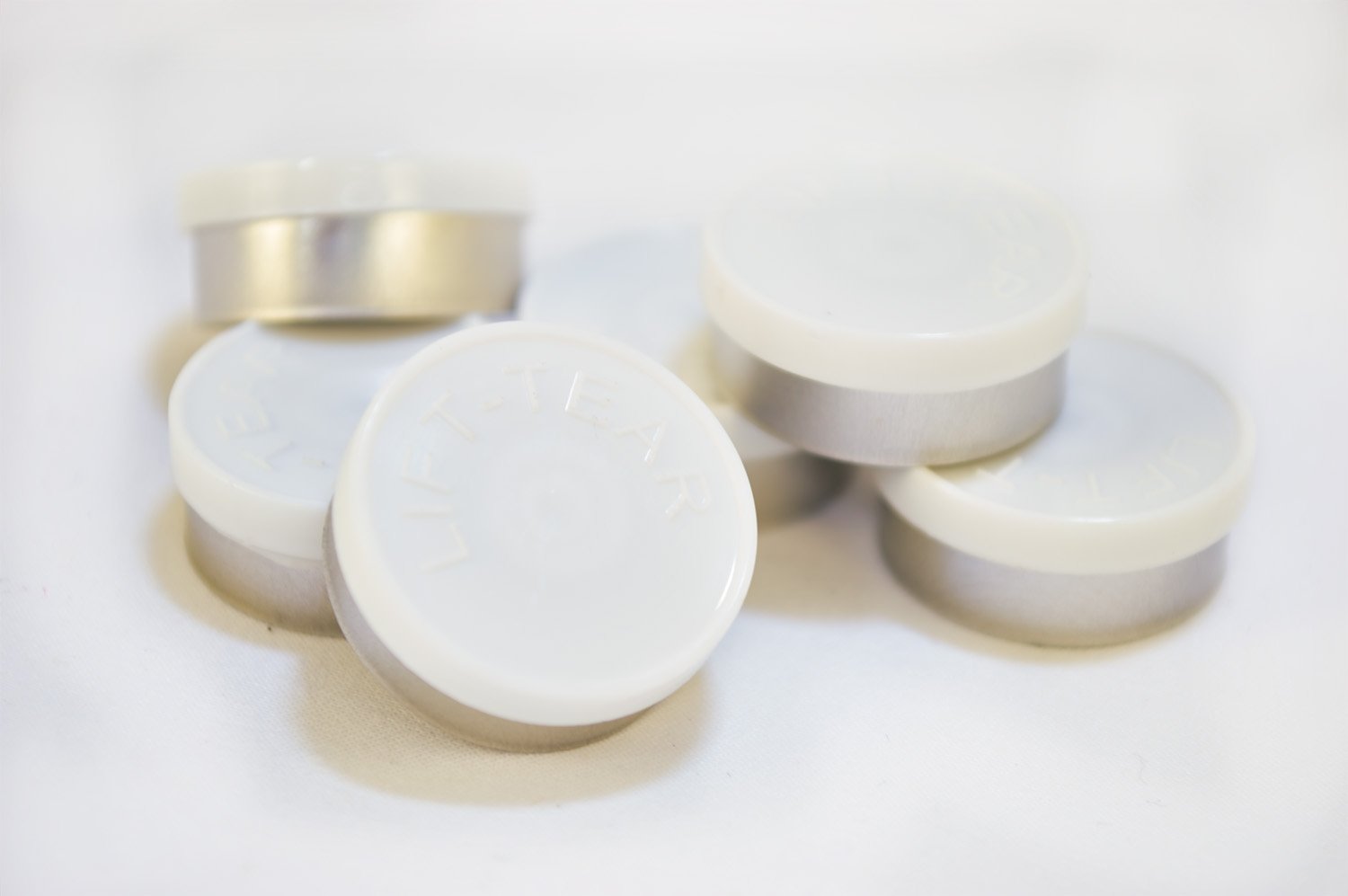 20mm Flip Top Aluminum Seal Lift Tear - White