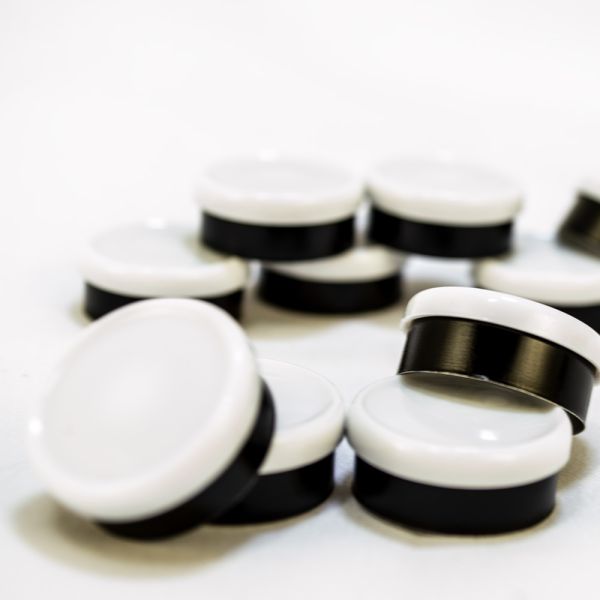 20mm Dual Tone Flip Top Seal (White/Black) Qty. 25