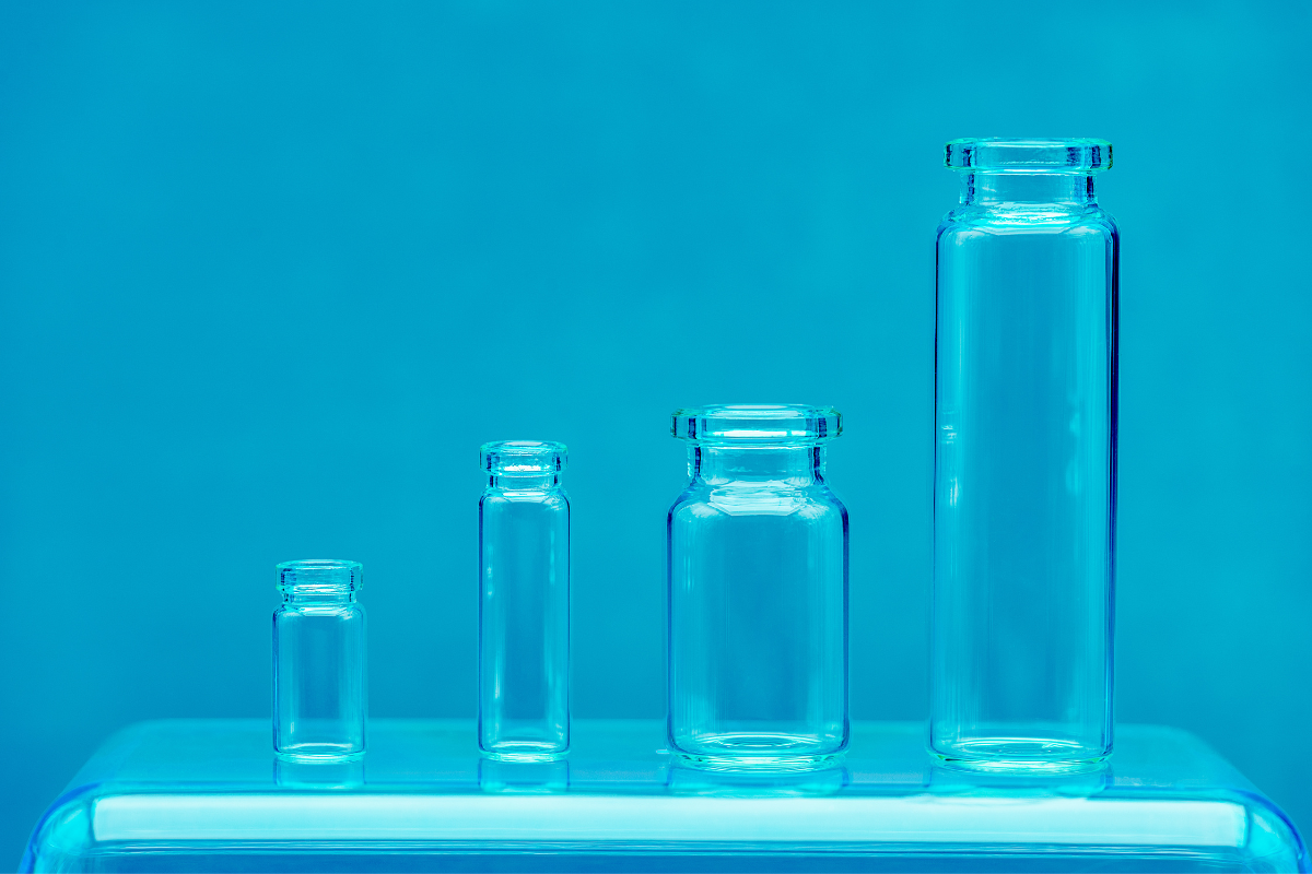 Standard Open Vials vs. R Vials: Understanding the Differences and Advantages