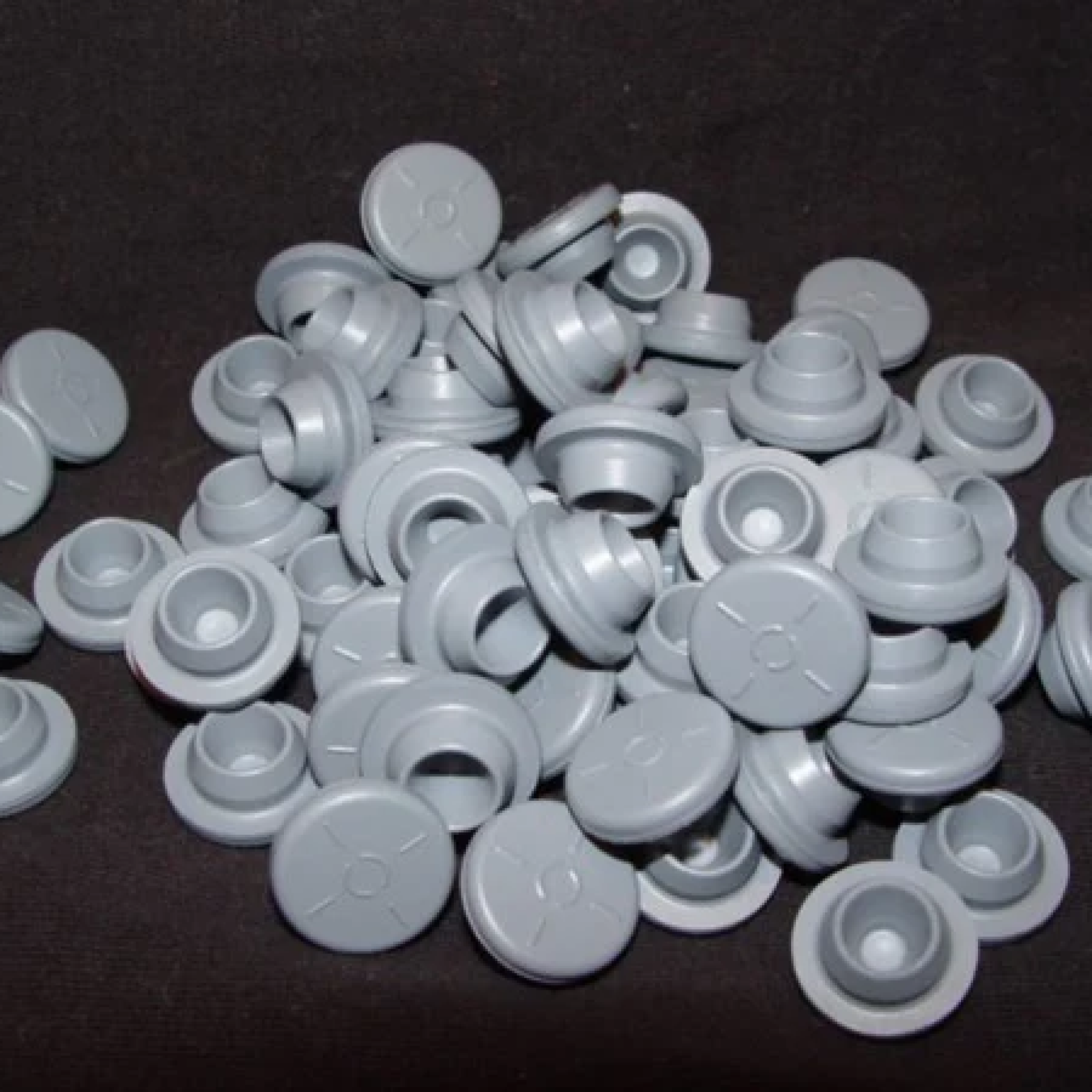 13mm Rubber Stoppers (for 2ml Open Vials)