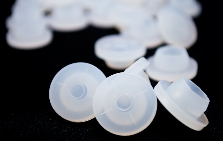 Silicone Vial Stopper, Clear, 20mm, Qty. 1000