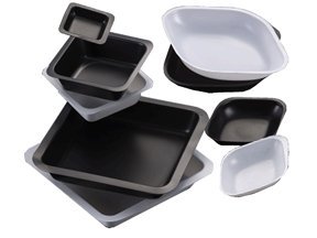 Black Diamond Weigh Boat in 5ml, 30ml, and 100ml.