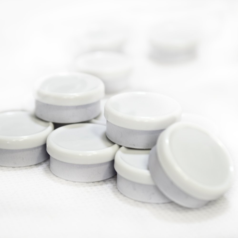 20mm Dual Tone Flip Top Seal (White/White)